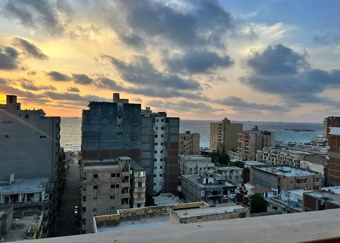 الاسكندرية شقة مفروش فيو بحر البيطاش شهر العسل