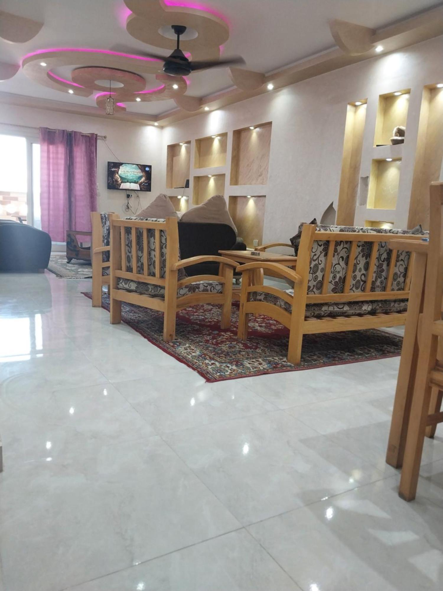 Apartment الاسكندرية مفروش فيو بحر البيطاش شهر العسل Alexandria